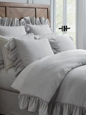 Southern Living Brooke Blue Ruffled Linen Blend Full/Queen Duvet NWT $339